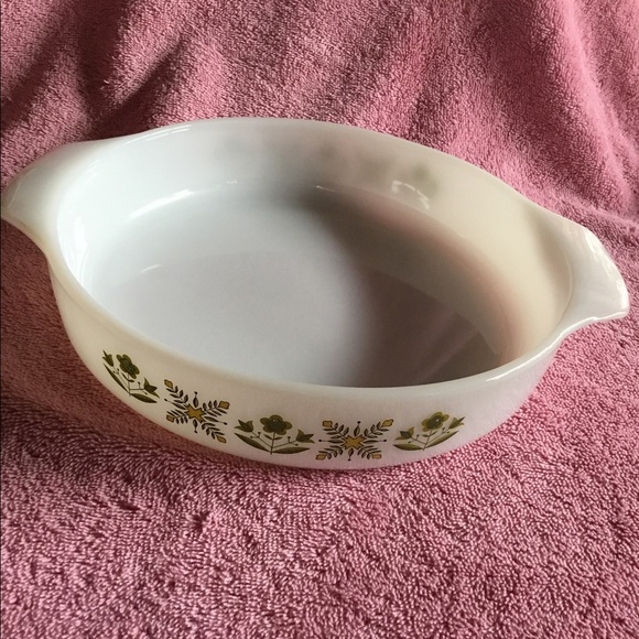 Anchor Hocking Fire King Round Cake Dish - Picture 3 of 8
